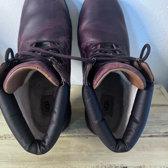 UGG Men\'s Burgundy Leather Boots Sz:12 main image 5